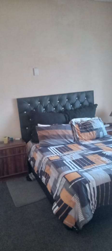 2 Bedroom Property for Sale in Sidwell Eastern Cape
